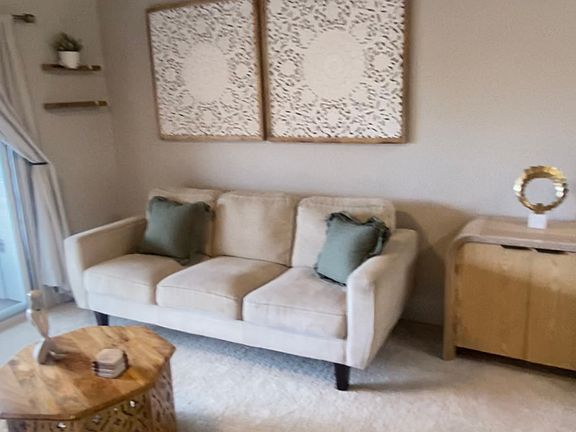 2nd image of 75-6081 Alii Dr APT A201