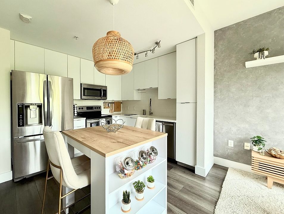 Equipped kitchen
