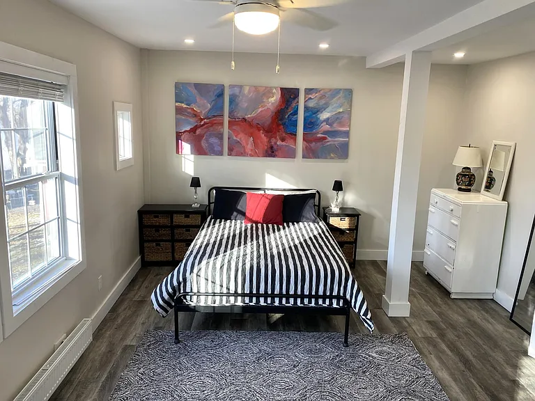 Furnished primary bedroom