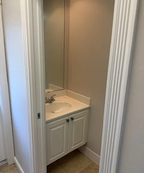 1547 Napoli Dr — Photo 12