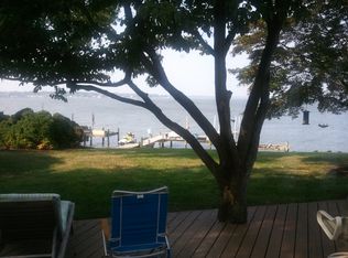 2712 Holly Beach Rd, Essex, MD 21221