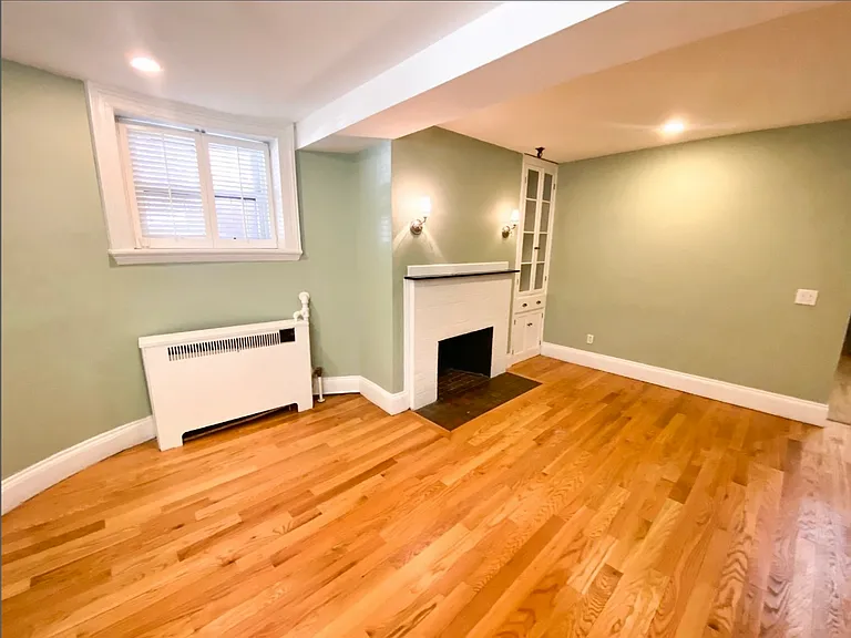239 Commonwealth Ave #12 — Photo 3