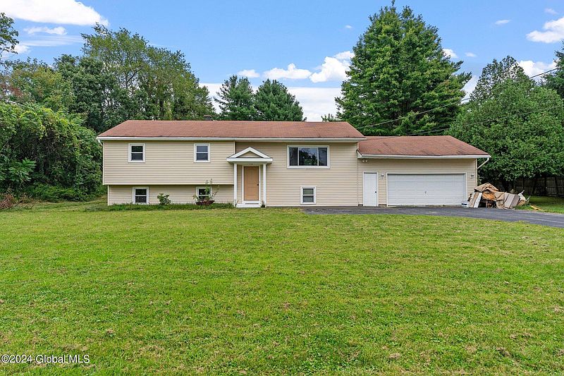 5th image of 64 Millard Road