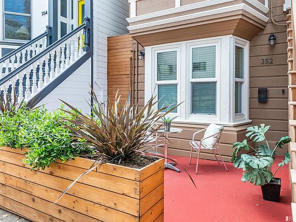 3rd image of 352 San Carlos St
