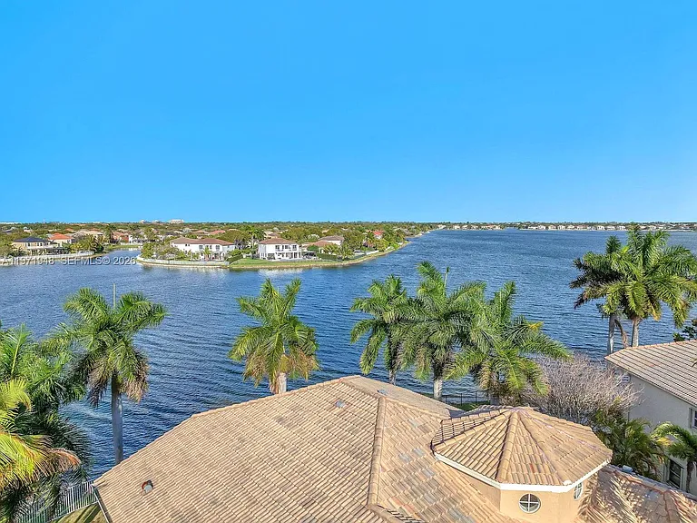 5028 SW 170th Ave — Photo 76