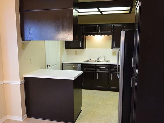 5th image of 4403 Teal Dr