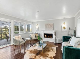 42 Redwood Rd, Fairfax, CA 94930