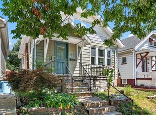4081 Burgen Ave, Saint Louis, MO 63116