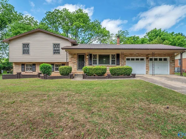 3907 Timbercrest Dr NW, Huntsville, AL 35810