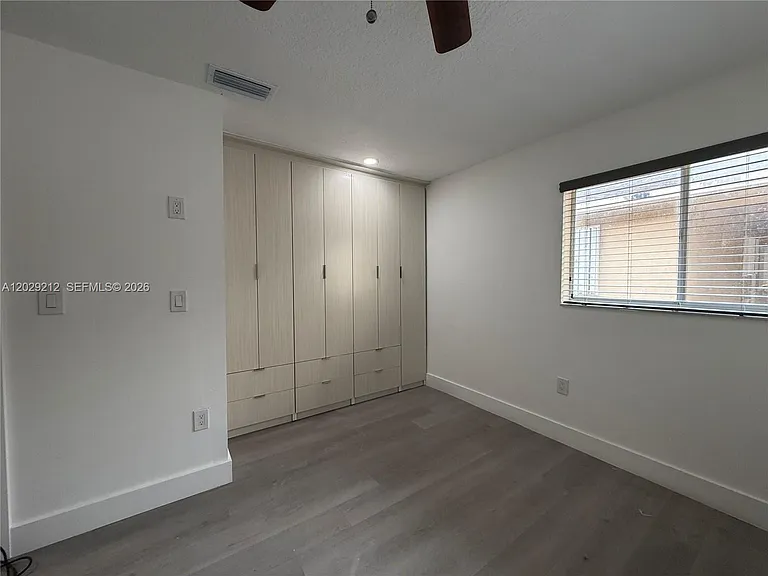 3021 W 76th St #C-201 — Photo 12
