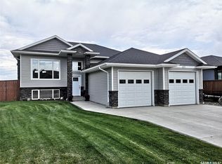 601 Selkirk St, Outlook, SK S0L2N0