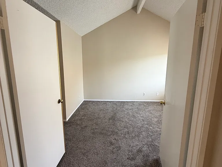 20323 Rue Crevier #534 — Photo 7
