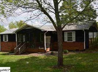 3 Rawood Dr, Travelers Rest, SC 29690