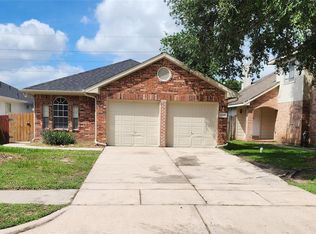 5443 Evergreen Canyon Rd, Houston, TX 77066