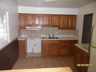 3rd image of 94 Jacobsen Ave