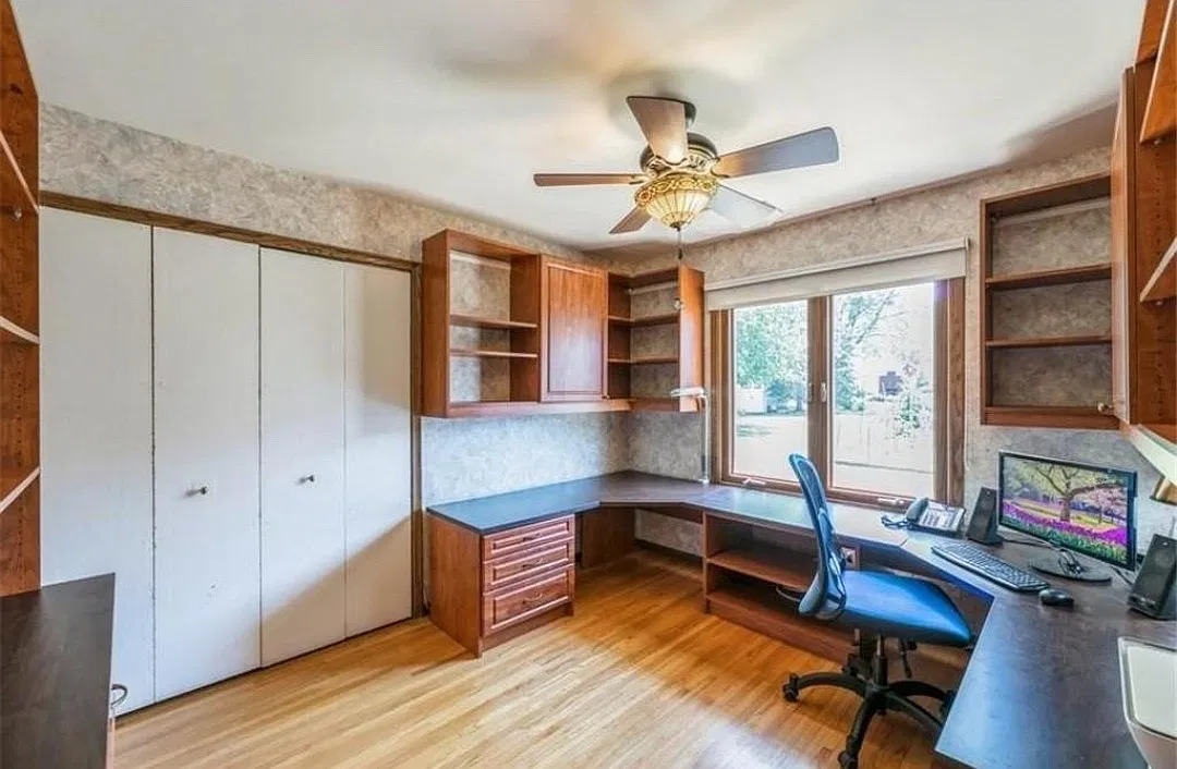 7065 Montrose Rd — Photo 4