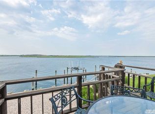 329 Harbor Dr, Lido Beach, NY 11561