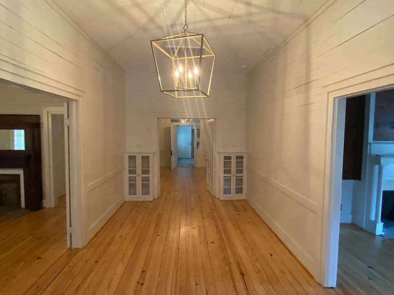317 Pomaria St — Photo 3