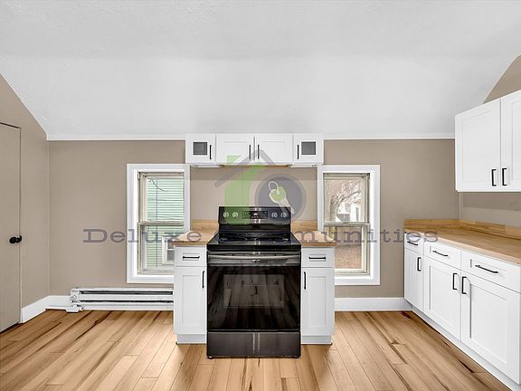 5th image of 1011 Jennette Ave NW #2