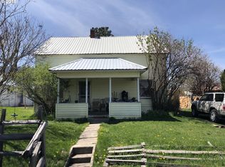 614 Elizabeth St, Lostine, OR 97857