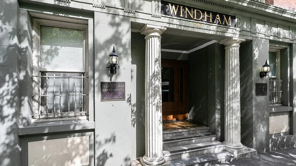 The Windham Apartments — Photo 2