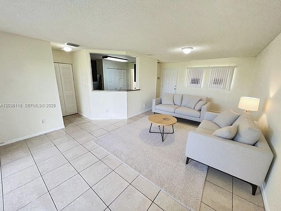 5th image of 3417 NW 44th St APT 104
