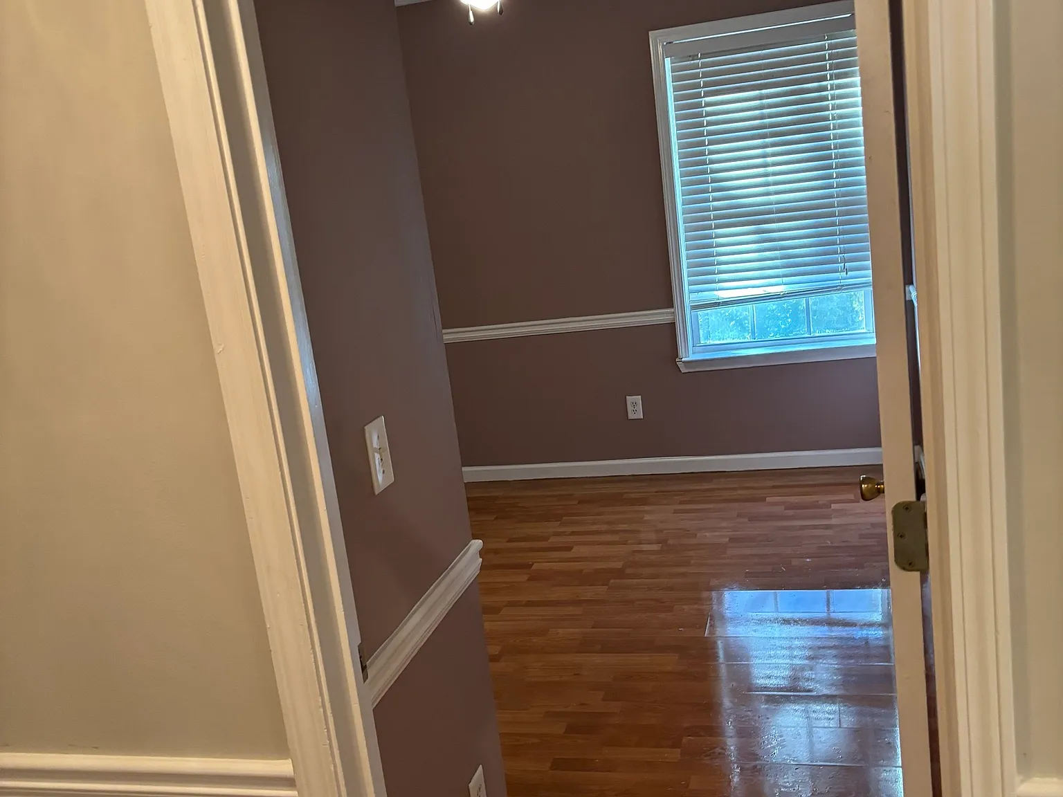 3 bed, 1.5 bath, 1206 sqft, $1,795 — Photo 3