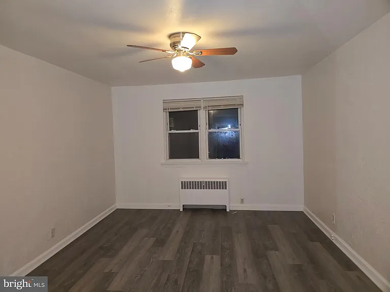 6135 Old York Rd #1/2-1 — Photo 8