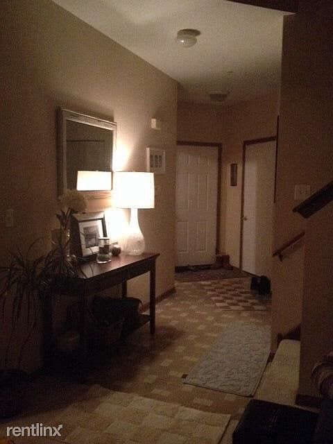 1st image of 186 Aspen Ct