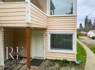 1540 N Callow Ave APT A, Bremerton, WA 98312