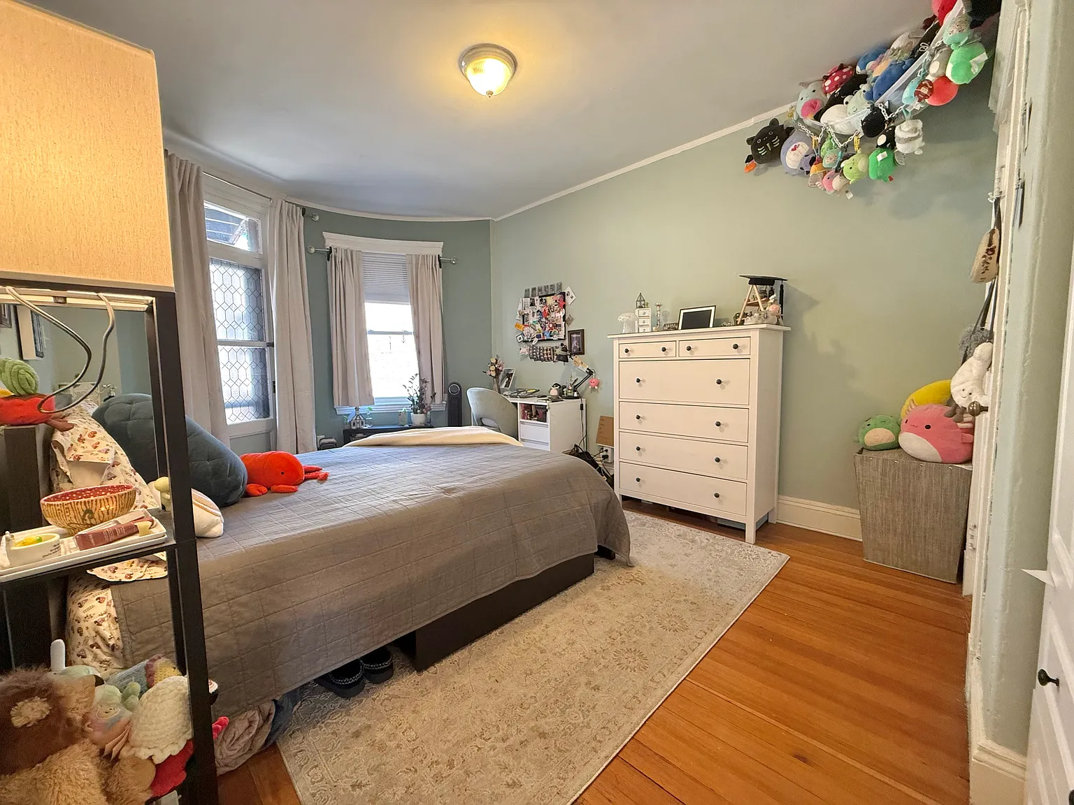 4 bed, 1800 sqft, $4,800 — Photo 4