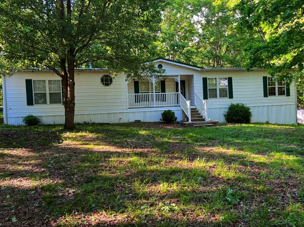113 Royal Oaks Rd, Hohenwald, TN 38462