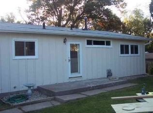 2208 3rd St, East Moline, IL 61244