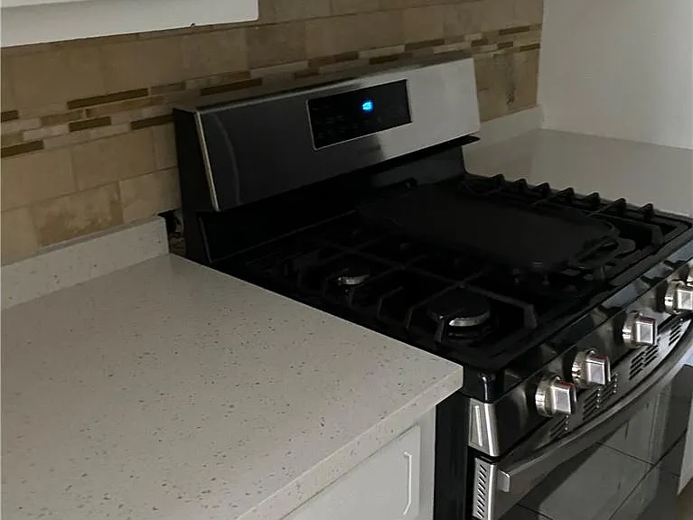 8004 Dowling Cv #A — Photo 5