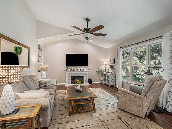 2nd image of 9549 Marco Dr