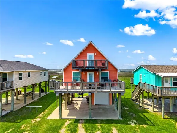 2815 Blue Water Hwy, Freeport, TX 77541
