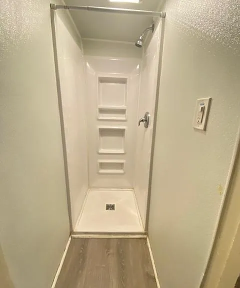 227 E High St — Photo 13
