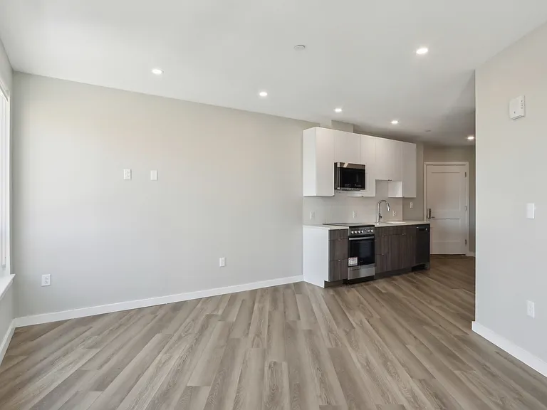 The Frances at Ashmont Flats — Photo 21