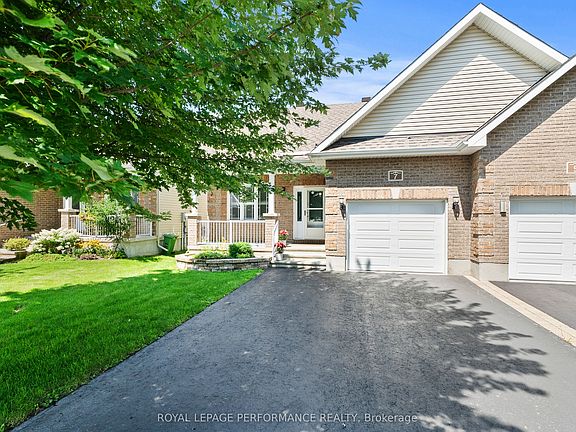 3rd image of 7 Abbey Cres