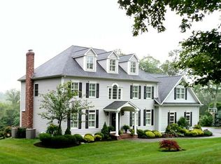 59 Beaver Dam Rd, Killingworth, CT 06419