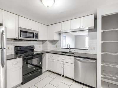 30 Daniels St APT 608, Malden, MA, 02148