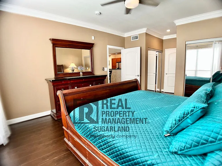 2299 Lone Star Dr #334 — Photo 31