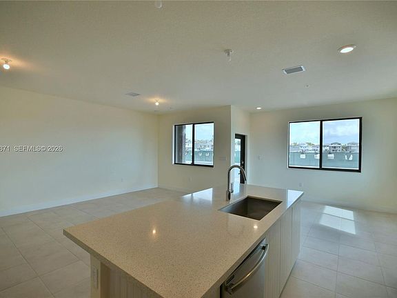 5th image of 4700 NW 84th Ave #18