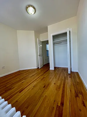 Rented by Building Equity Real Estate LLC | media 17