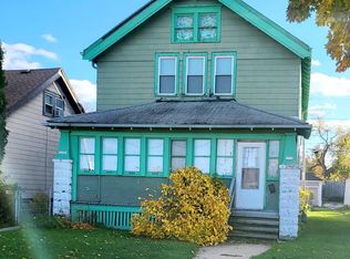 1719 W Keefe Ave, Milwaukee, WI 53206