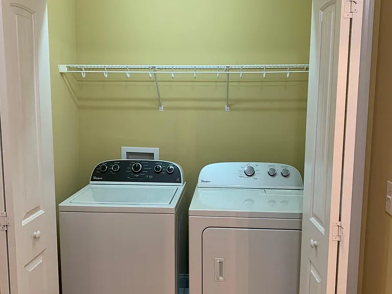 6406 Airtree Ln — Photo 11