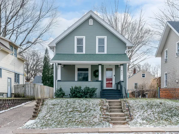 637 E Columbia Ave, Davenport, IA 52803