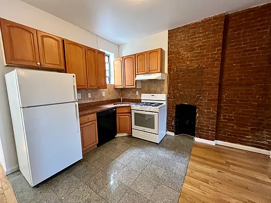 Rented by Compass | media 8