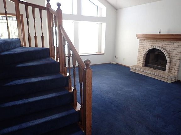 5th image of 7932 Sunnyfields Ave