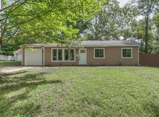 6745 Sterling Ave, Raytown, MO 64133